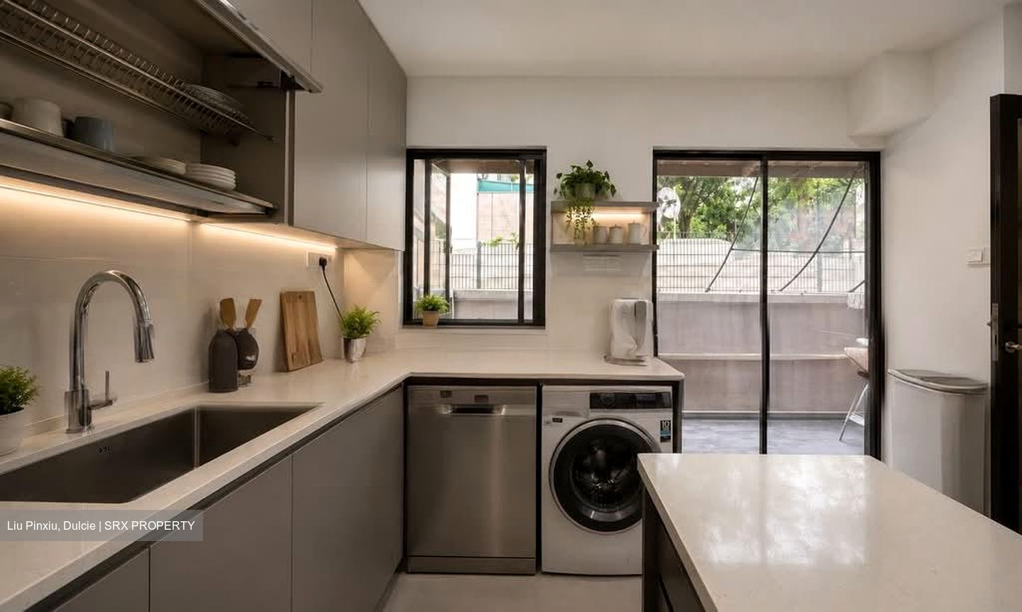 Westville (D22), Terrace #559411141